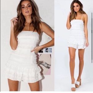 NWOT Princess Polly Molina 
White Ruffle Tiered Frayed Mini Dress SZ 2
